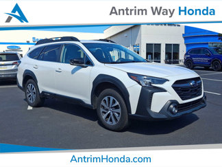 Used 2024 Subaru Outback Premium image 1