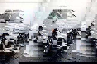 Used 2021 Audi Q5 Premium w/ Convenience Package image 1