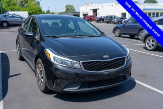 Used 2017 Kia Forte LX image 1