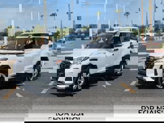 Certified 2023 Nissan Kicks S image 1