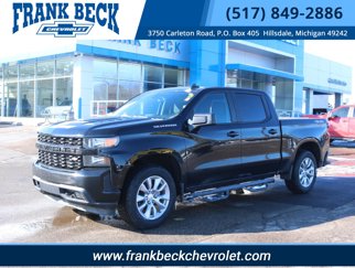 Used 2020 Chevrolet Silverado 1500 Custom w/ Custom Value Package image 1