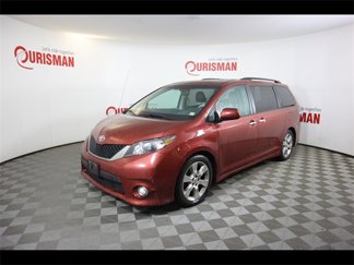 Used 2013 Toyota Sienna SE image 1