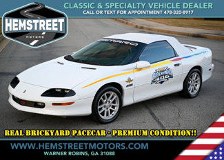 Used 1997 Chevrolet Camaro Z28 image 1