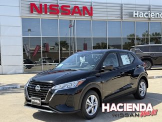 New 2025 Nissan Kicks Play S image 1