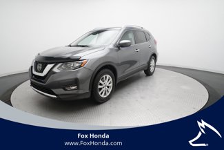 Used 2019 Nissan Rogue SV image 1