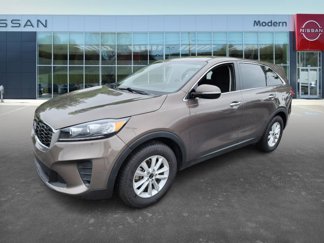 Used 2019 Kia Sorento LX image 1
