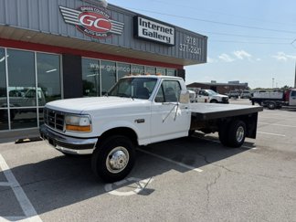 Used 1996 Ford F450 2WD Regular Cab Super Duty image 1