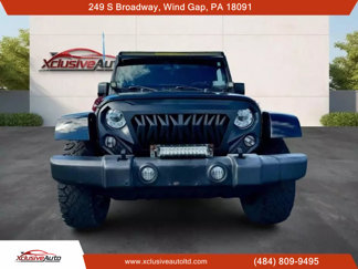 Used 2018 Jeep Wrangler Unlimited Sahara w/ Connectivity Group image 1