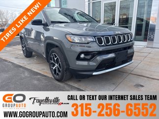 Used 2024 Jeep Compass Limited image 1