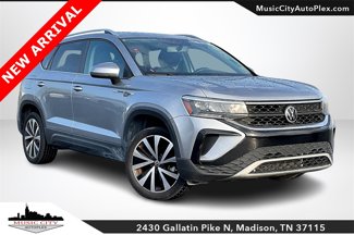 Used 2022 Volkswagen Taos SE w/ Panoramic Sunroof Package image 1