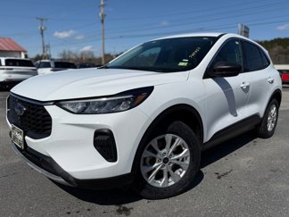 Used 2024 Ford Escape Active image 1