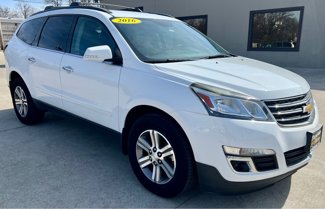 Used 2016 Chevrolet Traverse LT image 1