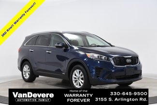 Used 2019 Kia Sorento LX w/ LX Convenience Package image 1