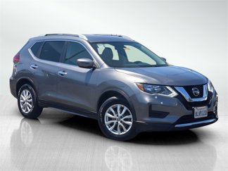Used 2018 Nissan Rogue SV image 1