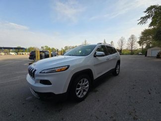 Used 2017 Jeep Cherokee Latitude w/ Safety/Convenience Group image 1