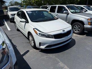 Used 2017 Kia Forte LX image 1