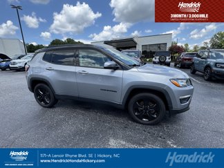 Used 2018 Jeep Compass Latitude image 1