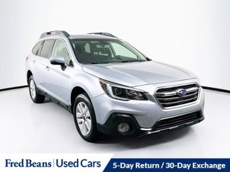 Used 2019 Subaru Outback 2.5i Premium image 1