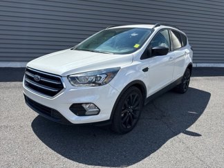 Used 2019 Ford Escape SE image 1