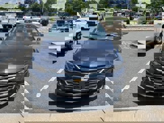 Used 2017 Chevrolet Malibu LT w/ Leather Package image 1