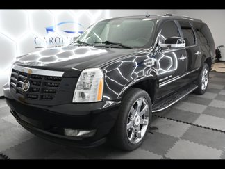 Used 2011 Cadillac Escalade ESV Luxury image 1