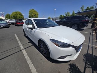 Used 2018 MAZDA MAZDA3 Touring image 1