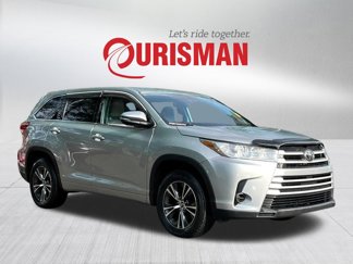 Used 2018 Toyota Highlander LE image 1