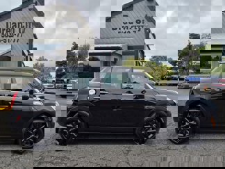 Used 2018 MINI Cooper S image 1