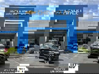 Used 2025 Chevrolet Equinox LT w/ Convenience Package II image 1