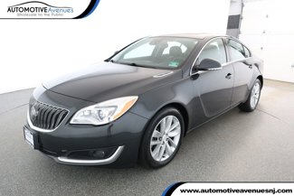Used 2016 Buick Regal Premium w/ Driver Confidence Package #2 image 1