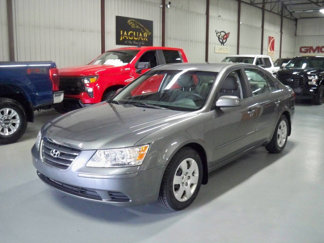 Used 2010 Hyundai Sonata GLS image 1