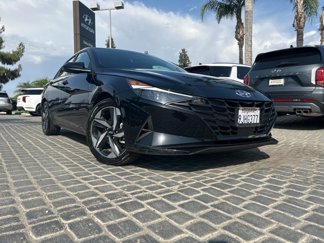 Used 2023 Hyundai Elantra SEL w/ Convenience Package image 1