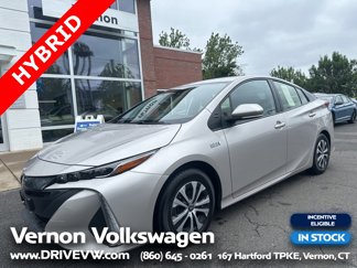 Used 2022 Toyota Prius Prime LE image 1