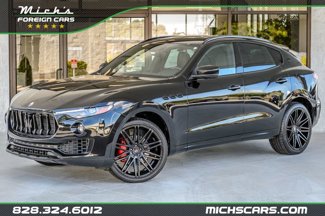 Used 2017 Maserati Levante w/ Sport Package image 1