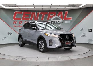 Certified 2023 Nissan Kicks SV image 1
