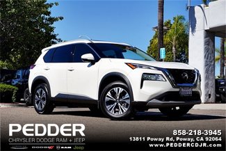 Used 2021 Nissan Rogue SV image 1