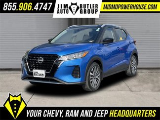 Used 2023 Nissan Kicks SV image 1