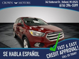Used 2017 Ford Escape SE image 1