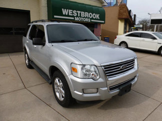 Used 2010 Ford Explorer XLT image 1