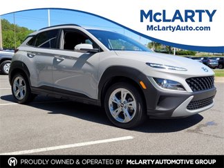 Used 2023 Hyundai Kona SEL image 1
