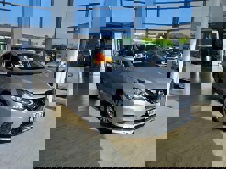 Used 2017 Nissan Sentra SV image 1