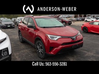 Used 2016 Toyota RAV4 LE video 1