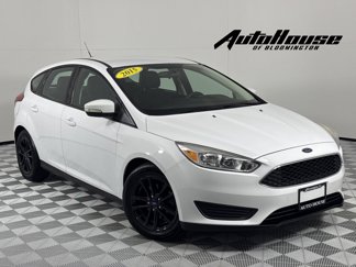 Used 2015 Ford Focus SE image 1