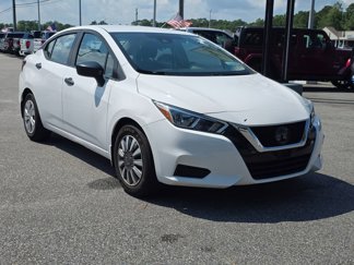 Used 2021 Nissan Versa S image 1