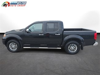 Used 2019 Nissan Frontier SV image 1