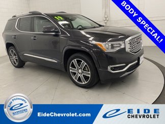 Used 2019 GMC Acadia Denali image 1