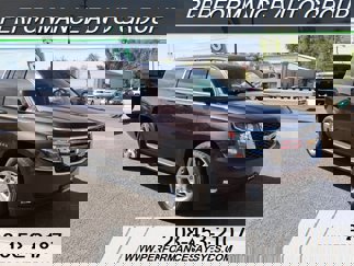 Used 2016 Chevrolet Suburban LT image 1