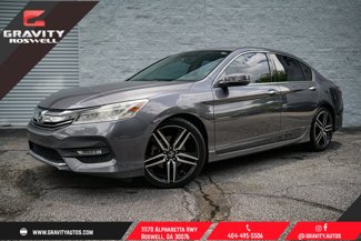 Used 2017 Honda Accord Touring image 1