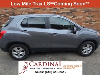 Used 2020 Chevrolet Trax LS image 1