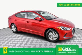 Used 2017 Hyundai Elantra SE image 1